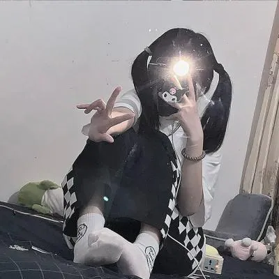 女生卡哇伊的头像第1张