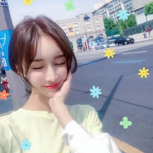 好看的美女头像气质好看的图片第1张