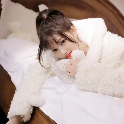 韩国美女头像唯美真实第1张