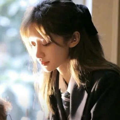 很精美的又十分甜美的美女头像图片第1张