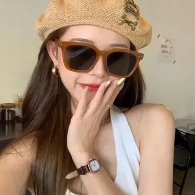 最新成熟美丽的女人头像图片第1张