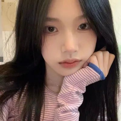 冷艳网红女神美女范头像第1张