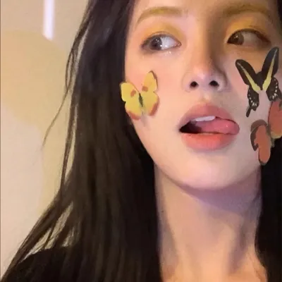 性感迷人美女高清图片头像第1张