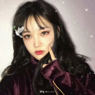 酷炫高冷美女高清头像第1张