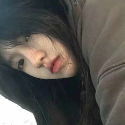 可爱女生唯美头像图片第1张