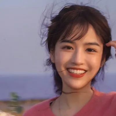 女头像图片小清新自然第1张