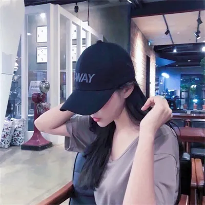 俏皮可爱的女生头像图片第1张