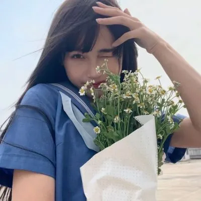 清纯女生可爱头像图片第1张