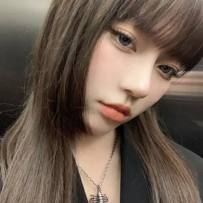 治愈系甜美女生真人头像第1张