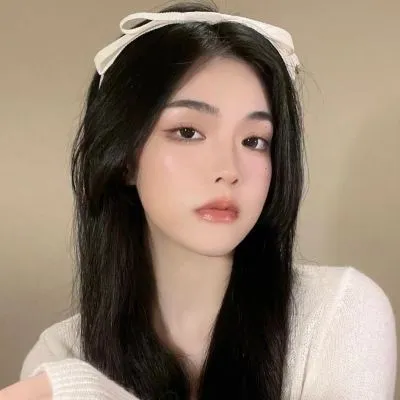 优雅有气质的女生头像图片第1张