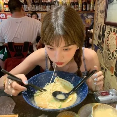 可爱清纯少女头像图片第1张