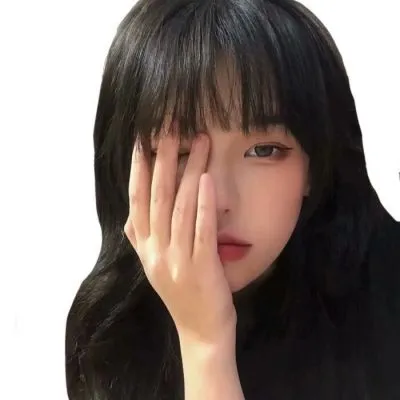 艺术女生高清头像图片第1张