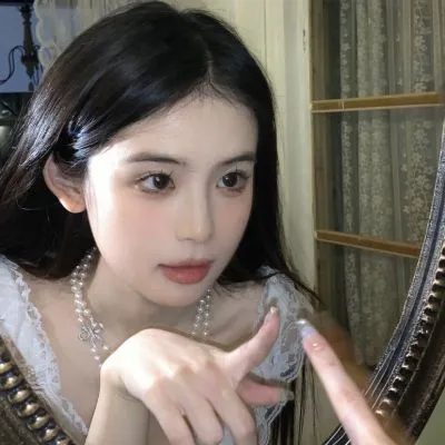 唯美甜美风格女生头像第1张
