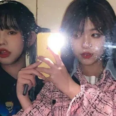 高清俏皮可爱女生头像第1张