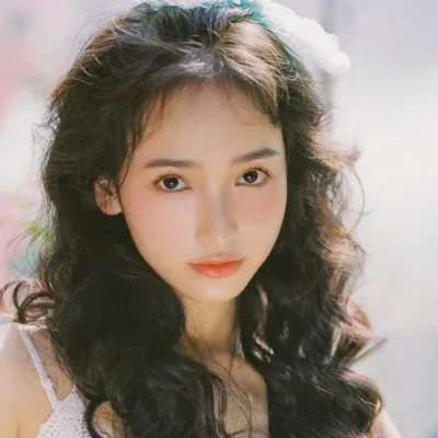 仙气可爱女生头像图片第1张