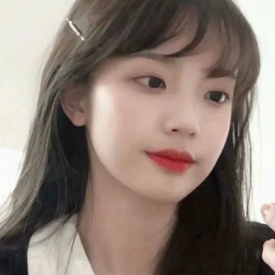 女生唯美抖音头像图片第1张