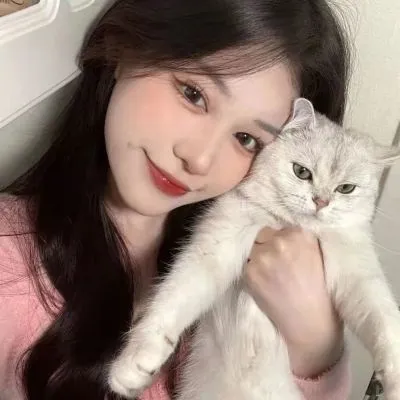 高颜值的微信女生头像第1张