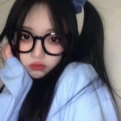 高雅冷酷无情女生头像第1张