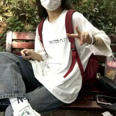 冷酷无情漂亮的女生头像第1张