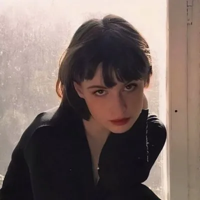 高颜值女生唯美头像图片第1张