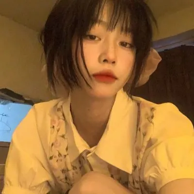 清新古典美女真人头像第1张