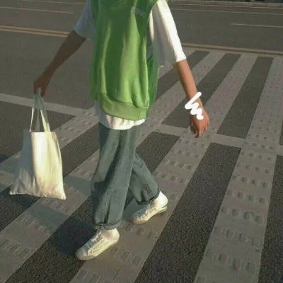 2022抖音女生图片头像第1张