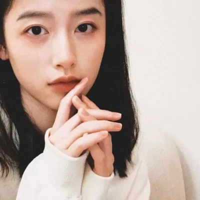 唯美高清性感大长腿女生头像第1张