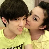 非主流可爱qq情侣头像第1张