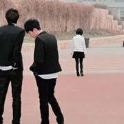 学生情侣头像第1张