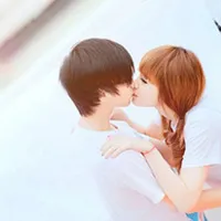 情侣旳可爱头像一对两张第1张