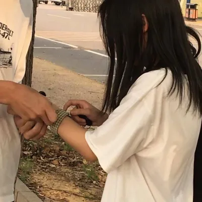 学院风让人无法阻止爱意的情头第1张