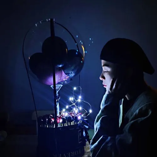 2021年情侣头像一人一半真人第1张