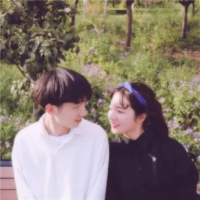 唯美小清新情侣头像一男一女一人一张图真人第1张