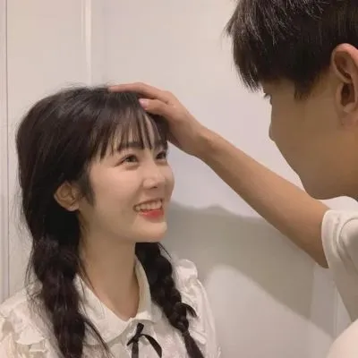 陪我欢喜陪我忧甜甜蜜蜜的唯美浪漫情侣头像一对第1张