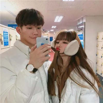 韩版情侣头像双人两张第1张