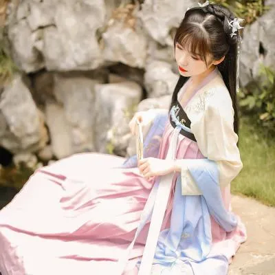 真人古风情侣头像一对第1张