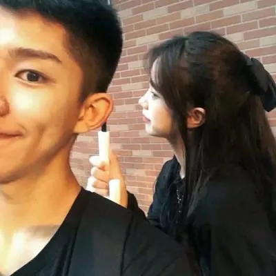 日韩高清情侣头像一左一右第1张