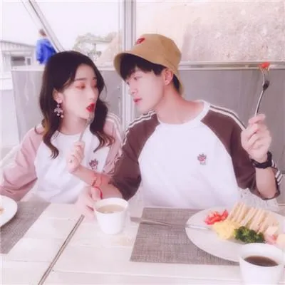 夏日小清新情侣头像图片第1张