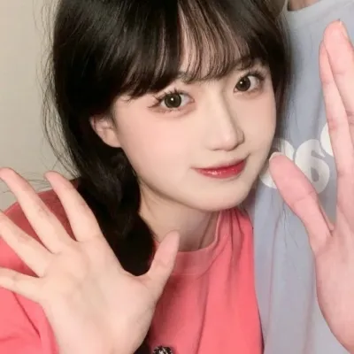 情侣头像女生露脸男生不露脸高清图片第1张