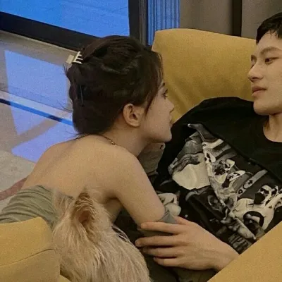 高清时尚高格调的情侣头像图片第1张