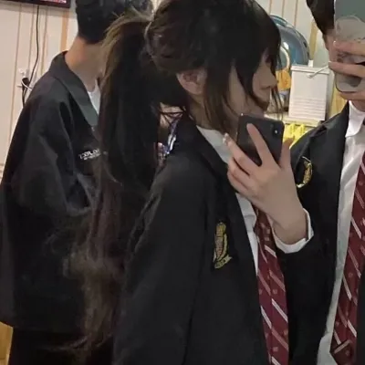 高清一对两张的真人情侣头像可自取图片第1张