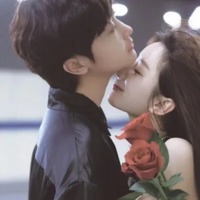 情侣真人恩爱高清头像第1张