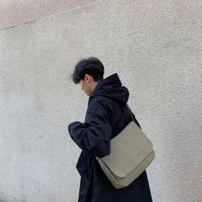 不易被家长发现的ins单人情头第1张