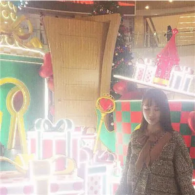 情侣头像一男一女清新背影一男一女qq情侣背影头像第1张