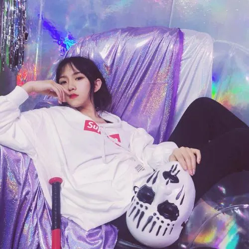 又甜又撩的情侣头像第1张