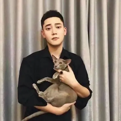 情侣头像霸气恩爱两张一男一女第1张