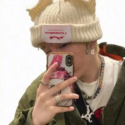 很有爱心也很幸福又好看情侣头像第1张