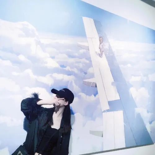 单人情侣头像微信一左一右第1张