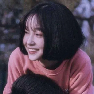 超好看的真人情侣头像图片第1张