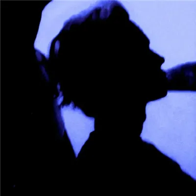 很少见的的克莱因蓝情头图片第1张